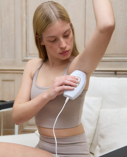 Depiladora IPL PRO:Piel perfecta y sin irritaciones desde la primera sesión.